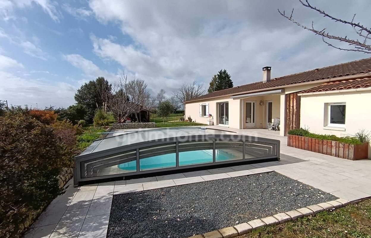 maison 6 pièces 130 m2 à vendre à Salignac-sur-Charente (17800)