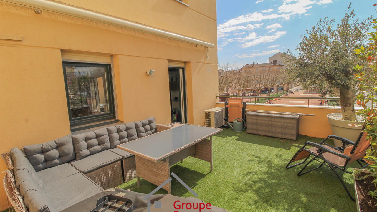 appartement 5 pièces 95 m2 à vendre à Villefranche-sur-Saône (69400)