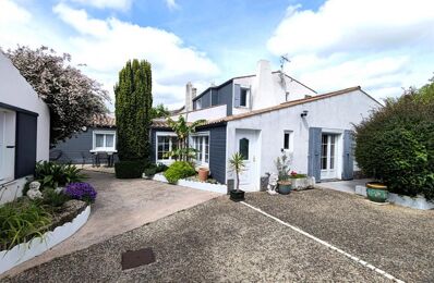 vente maison 550 000 € à proximité de Sainte-Soulle (17220)