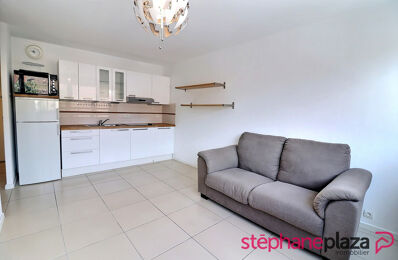 location appartement 571 € CC /mois à proximité de Roquebrune-sur-Argens (83520)
