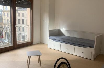location appartement 375 € CC /mois à proximité de Bertholène (12310)
