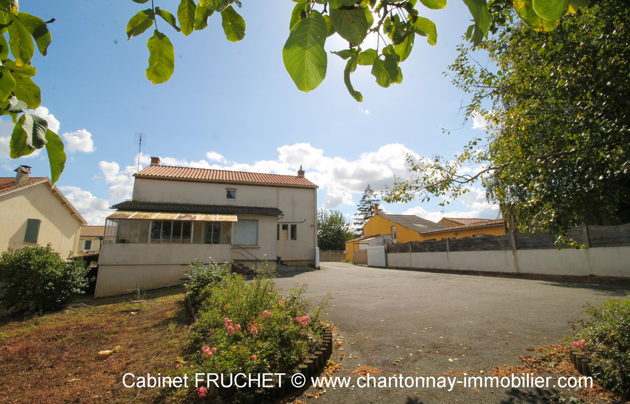 maison 7 pièces 127 m2 à vendre à Chantonnay (85110)