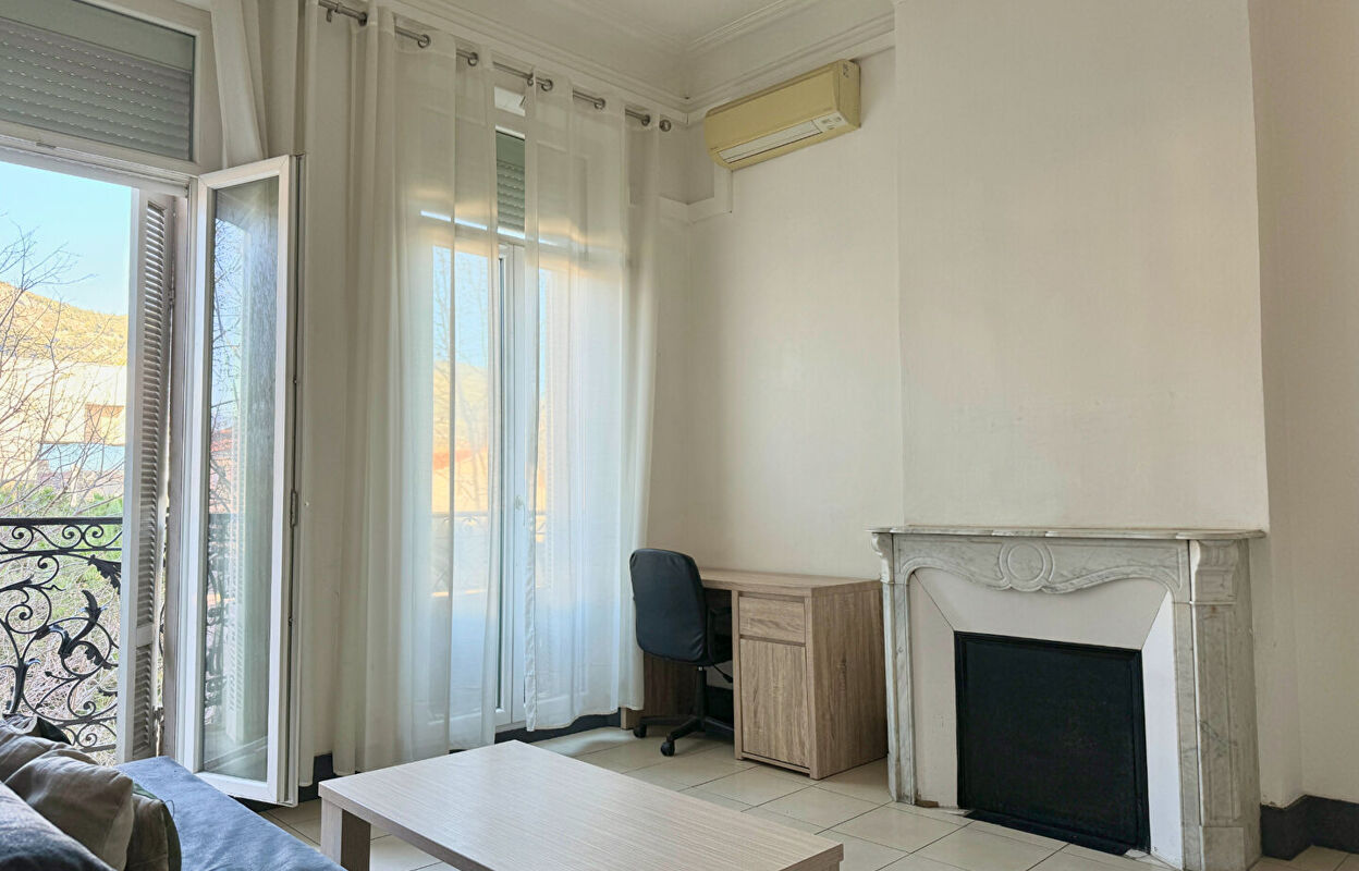 appartement 1 pièces 28 m2 à vendre à Toulon (83000)