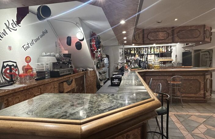 Restaurant — photo 2