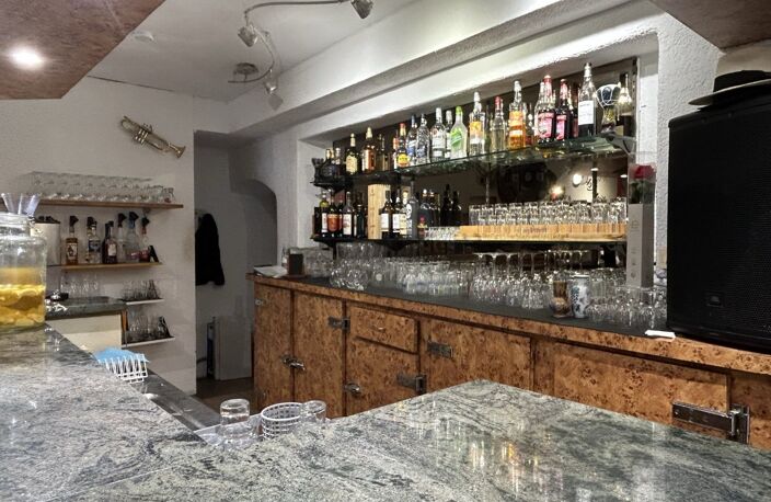 Restaurant — photo 3