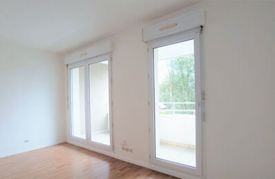 location appartement 600 € CC /mois à proximité de Sainte-Luce-sur-Loire (44980)