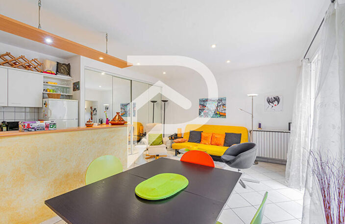 ENDOUME / SAMATAN - MARSEILLE 13007 - T2 47m² — photo 4