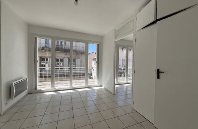 location appartement 435 € CC /mois à proximité de Aubenas (07200)