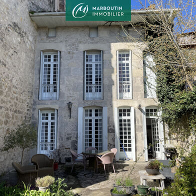 Maison 7 pièces 289 m²