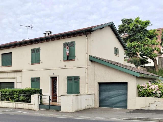 MAISON DE VILLE 156m2 AVEC JARDIN ET GARAGE - Possibilité ac — photo du bien