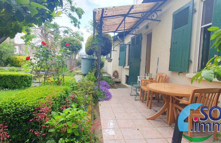 MAISON DE VILLE 156m2 AVEC JARDIN ET GARAGE - Possibilité ac — photo 3