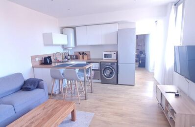 location appartement 730 € CC /mois à proximité de Roquefort-les-Pins (06330)