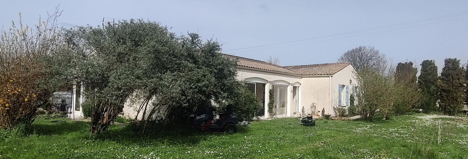 Maison 5 Pièces 167 m² à vendre à Clam (17500)