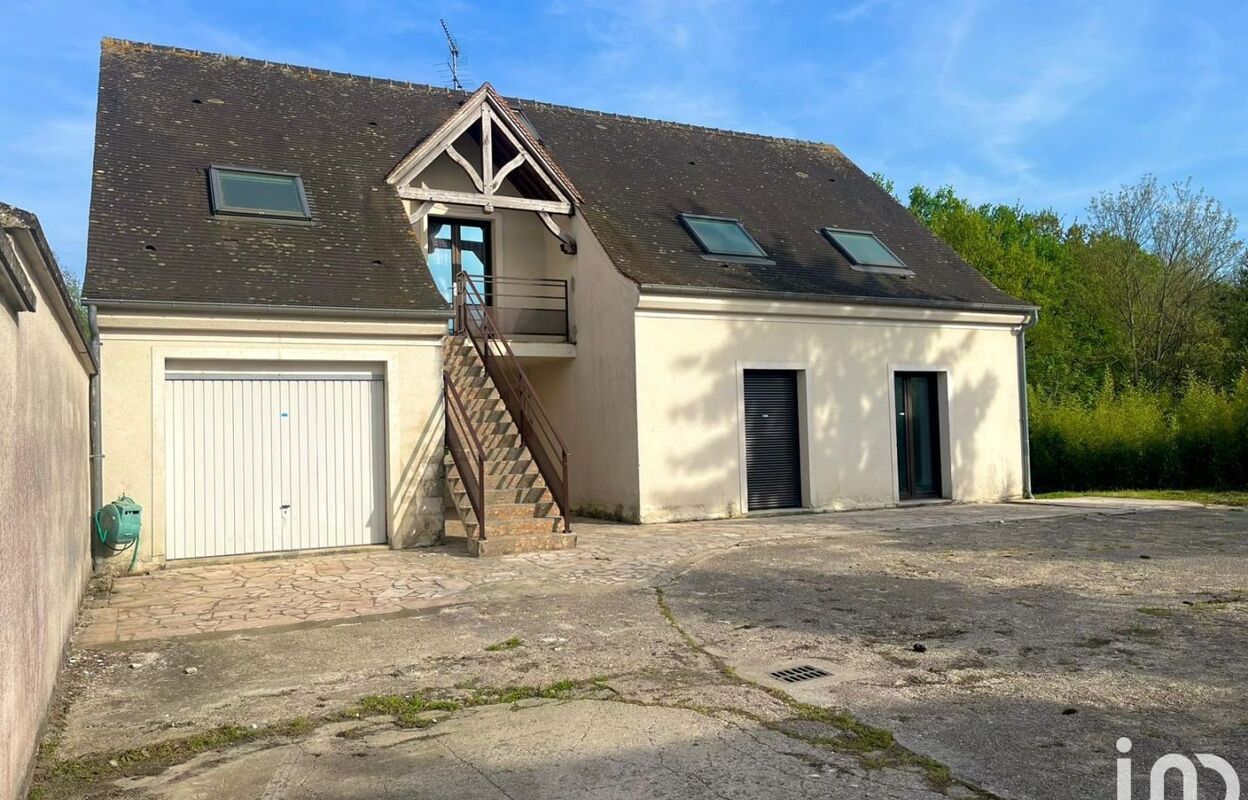 maison 10 pièces 245 m2 à vendre à Le Châtelet-en-Brie (77820)