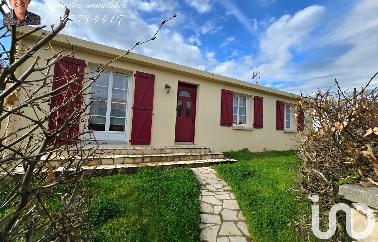 maison 5 pièces 93 m2 à vendre à Montaigu-Vendée (85600)