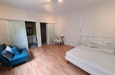 location appartement 655 € CC /mois à proximité de Bordeaux (33100)