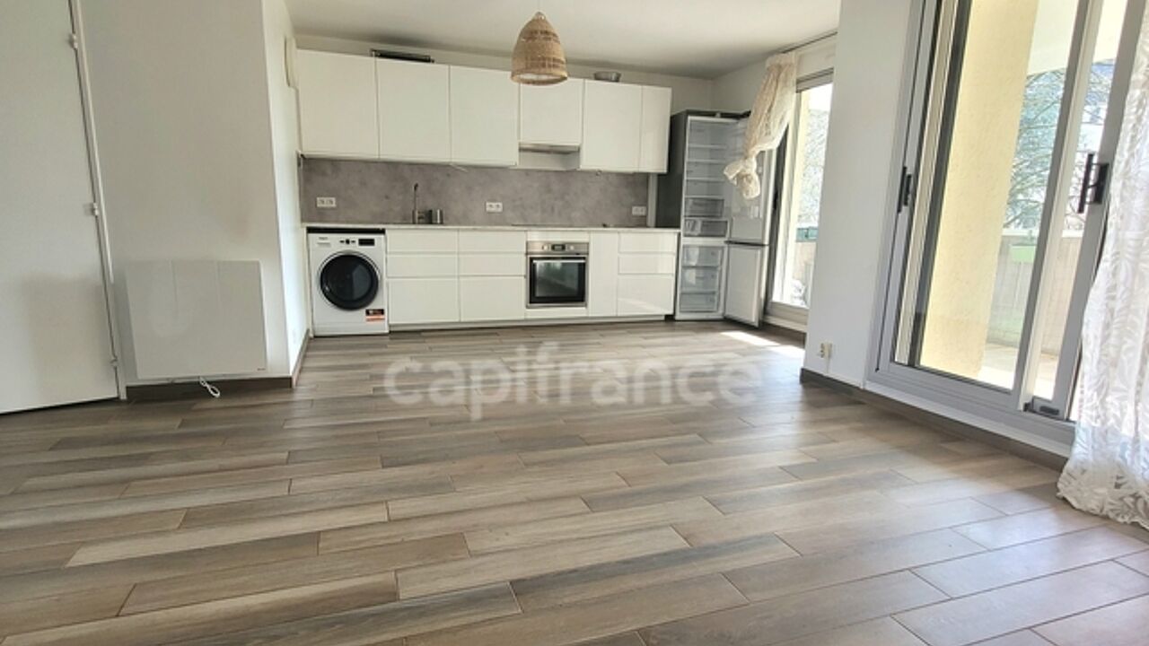 appartement 5 pièces 85 m2 à louer à Nogent-sur-Marne (94130)