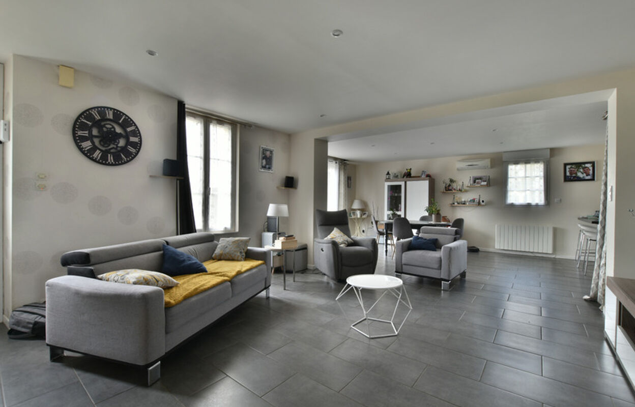 maison 6 pièces 170 m2 à vendre à Angers (49000)