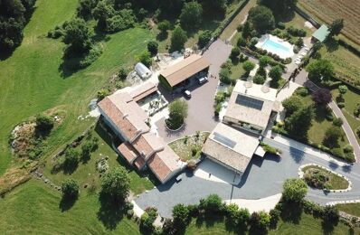 vente maison 1 240 000 € à proximité de Roullet-Saint-Estèphe (16440)
