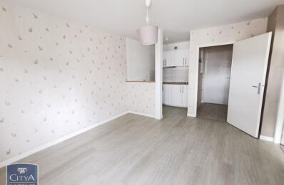 location appartement 630 € CC /mois à proximité de Chambray-Lès-Tours (37170)