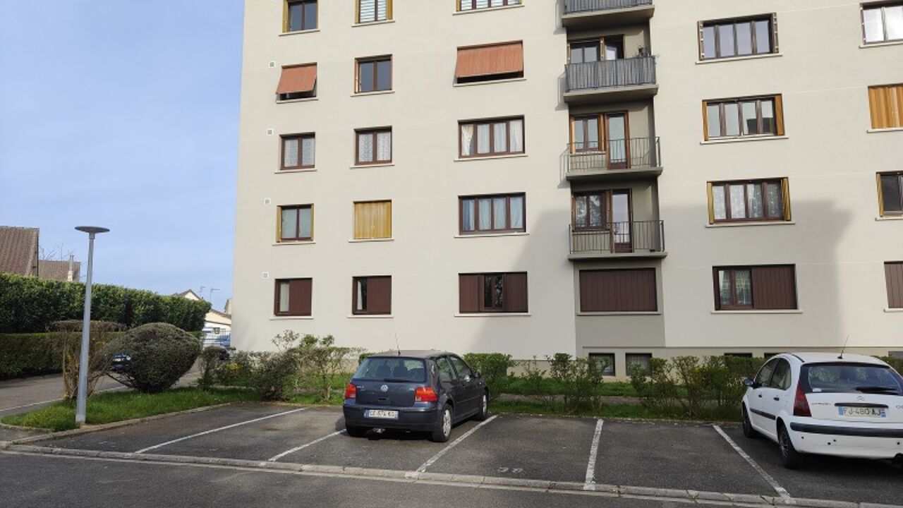 appartement 4 pièces 64 m2 à vendre à Les Clayes-sous-Bois (78340)