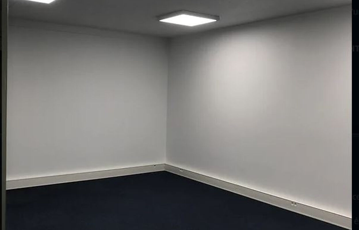 bureau  pièces 47 m2 à louer à Créteil (94000)