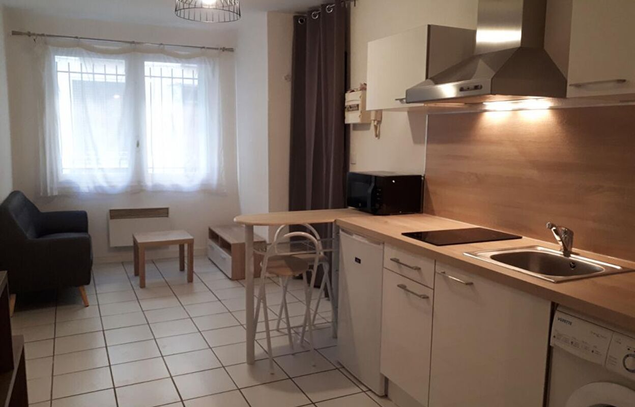 immeuble  pièces 105 m2 à vendre à Narbonne (11100)