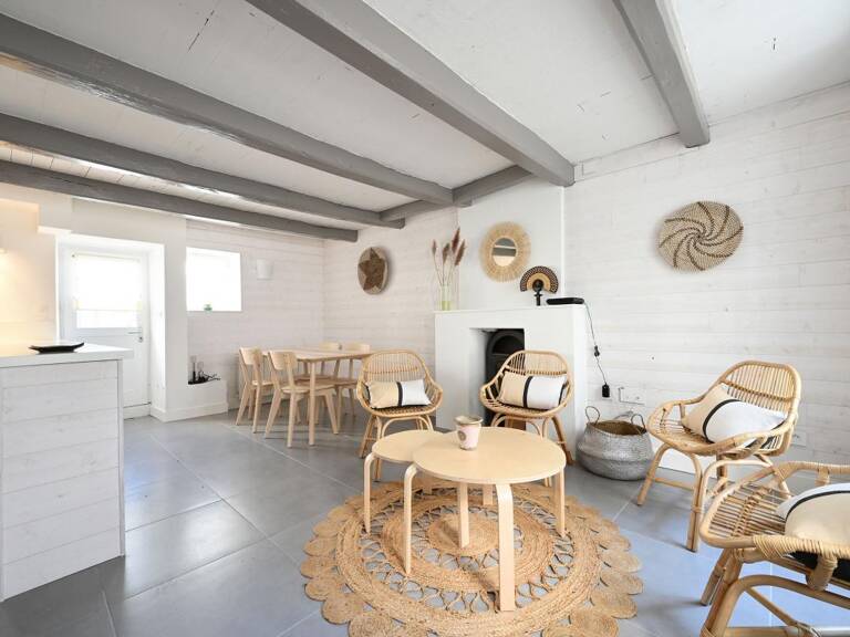 Maison à vendre  pleine de charme aux Portes en Ré — photo 1