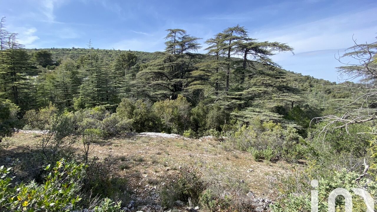 terrain  pièces 1650 m2 à vendre à Plan-d'Aups-Sainte-Baume (83640)