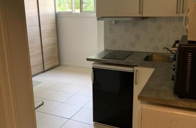 location appartement 695 € CC /mois à proximité de Verneuil-sur-Seine (78480)