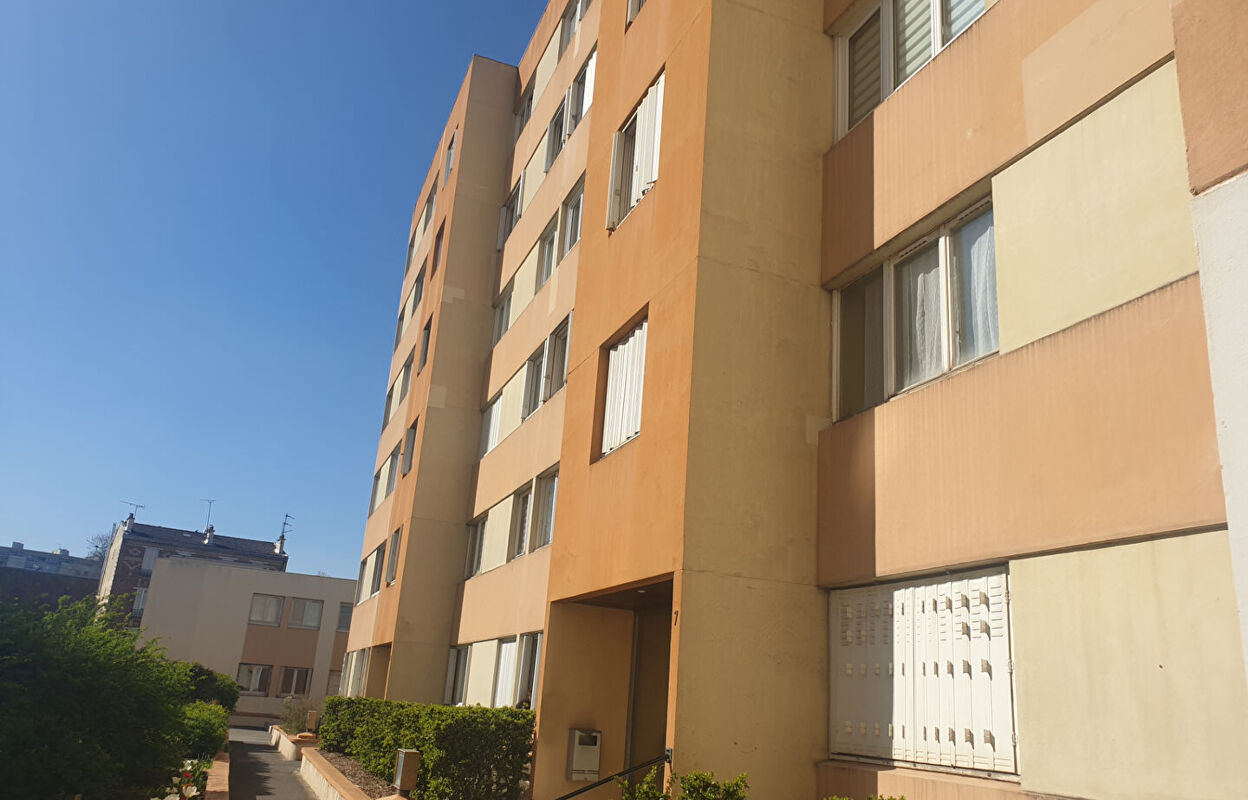 appartement 3 pièces 64 m2 à louer à L'Île-Saint-Denis (93450)