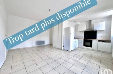 location appartement 750 € CC /mois à proximité de Savigny-le-Temple (77176)