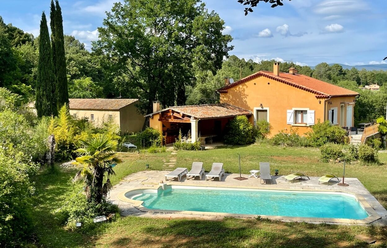 maison 10 pièces 300 m2 à vendre à Roussillon (84220)