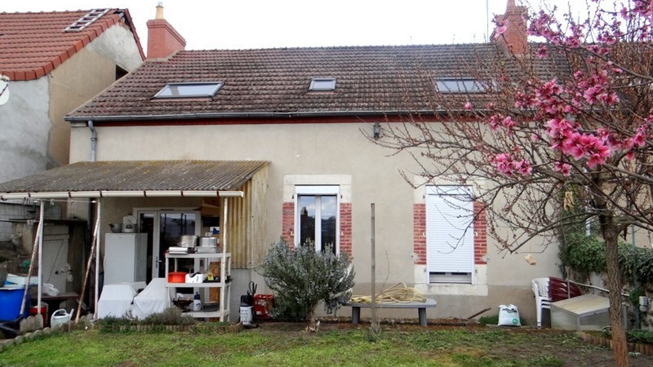 maison 5 pièces 115 m2 à vendre à Montluçon (03100)