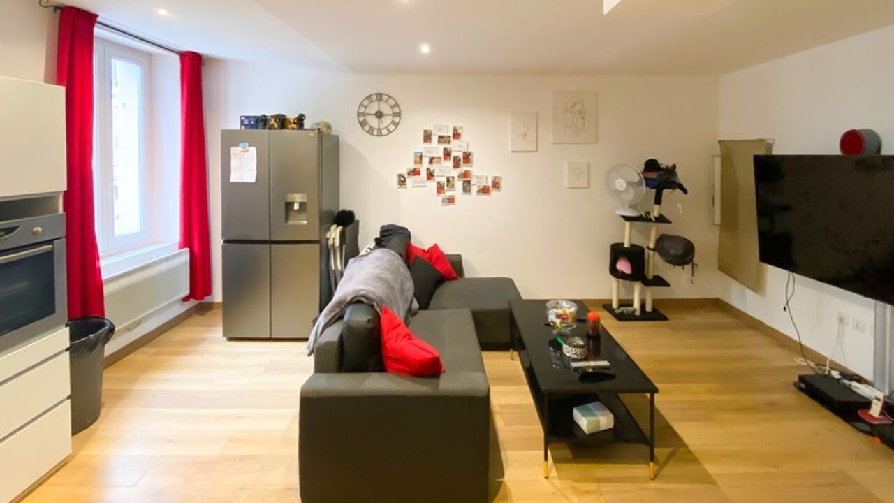 appartement 3 pièces 48 m2 à louer à Cuges-les-Pins (13780)