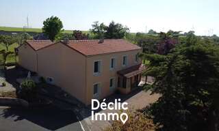 Maison 9 Pièces 186 m² à vendre à Xanton-Chassenon (85240)