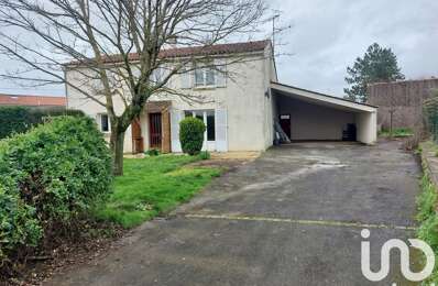 vente maison 137 200 € à proximité de Sigournais (85110)