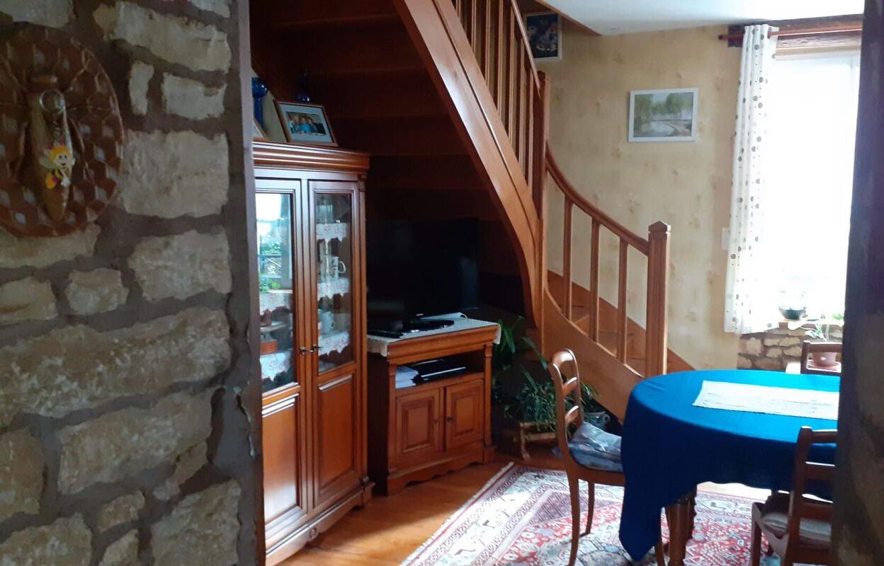 maison 8 pièces 128 m2 à vendre à Scey-sur-Saône-Et-Saint-Albin (70360)