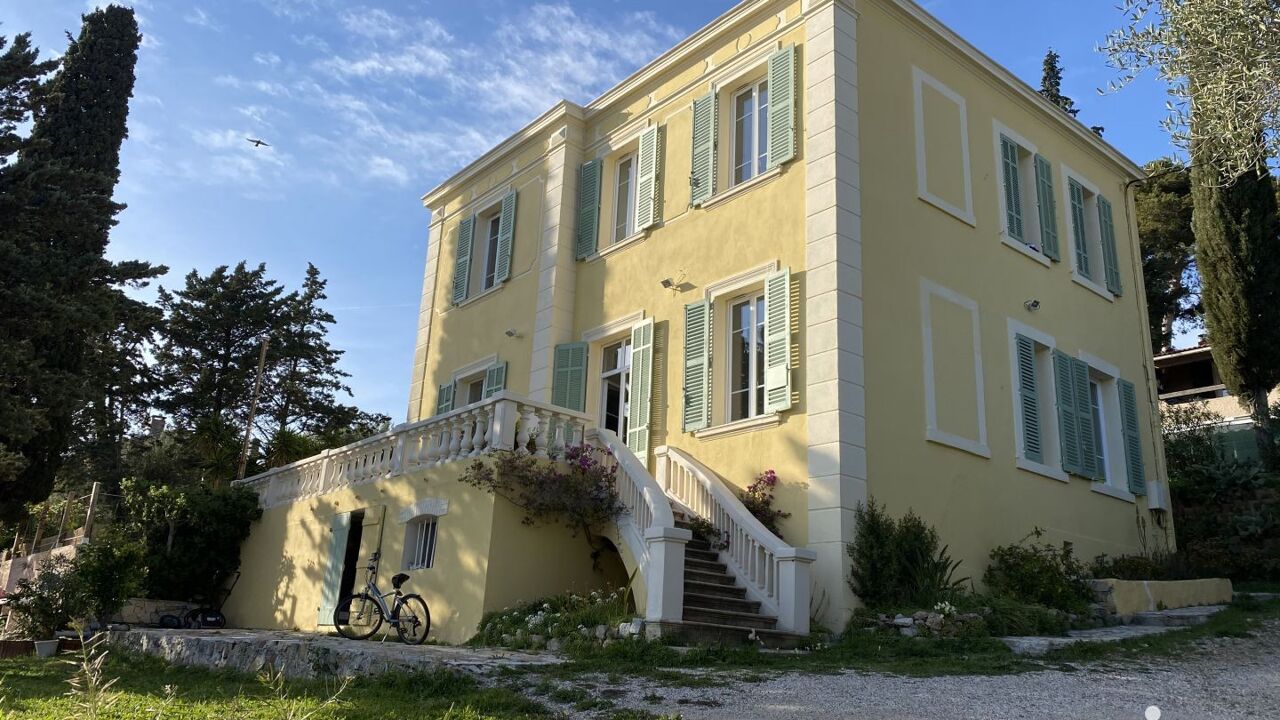 maison 6 pièces 154 m2 à vendre à La Seyne-sur-Mer (83500)