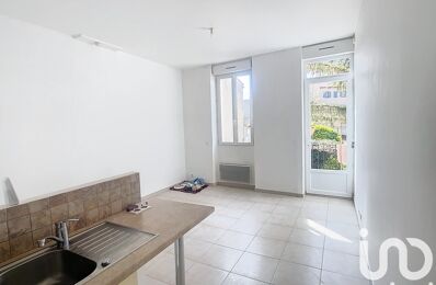location appartement 610 € CC /mois à proximité de Simiane-Collongue (13109)