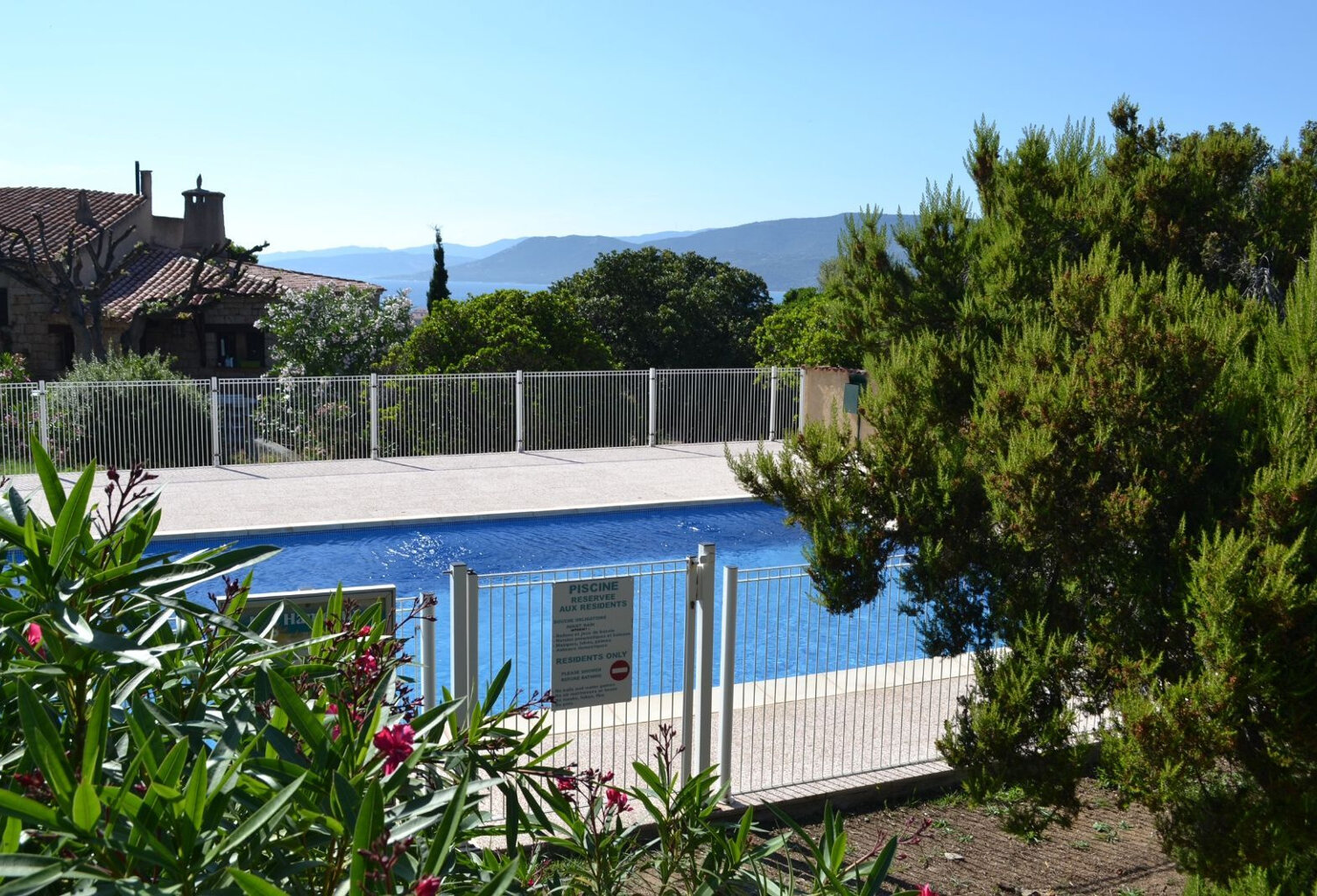 APPARTEMENT T3 - 50M2 - PISICNE — photo 1