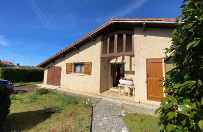 vente maison 233 800 € à proximité de Vicq-d'Auribat (40380)