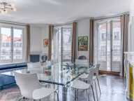 Lyon 2 - Grolée - Appartement meublé de 117,71 m² - Balcon filant de 20,14 m² - 3 Chambres — photo 2