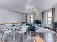 Lyon 2 - Grolée - Appartement meublé de 117,71 m² - Balcon filant de 20,14 m² - 3 Chambres — photo 3