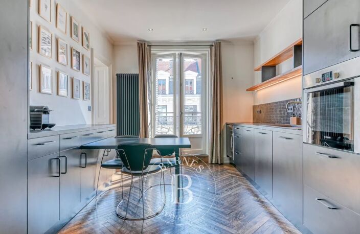 Lyon 2 - Grolée - Appartement meublé de 117,71 m² - Balcon filant de 20,14 m² - 3 Chambres — photo 5