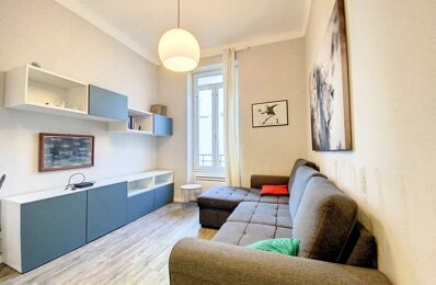 location appartement 910 € CC /mois à proximité de Saint-Laurent-du-Var (06700)