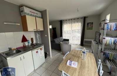 vente appartement 82 500 € à proximité de Chabournay (86380)