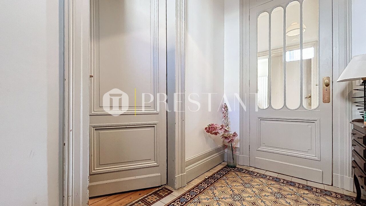 maison 13 pièces 352 m2 à vendre à Bordeaux (33000)