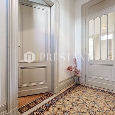 Maison 13 pièces 352 m²