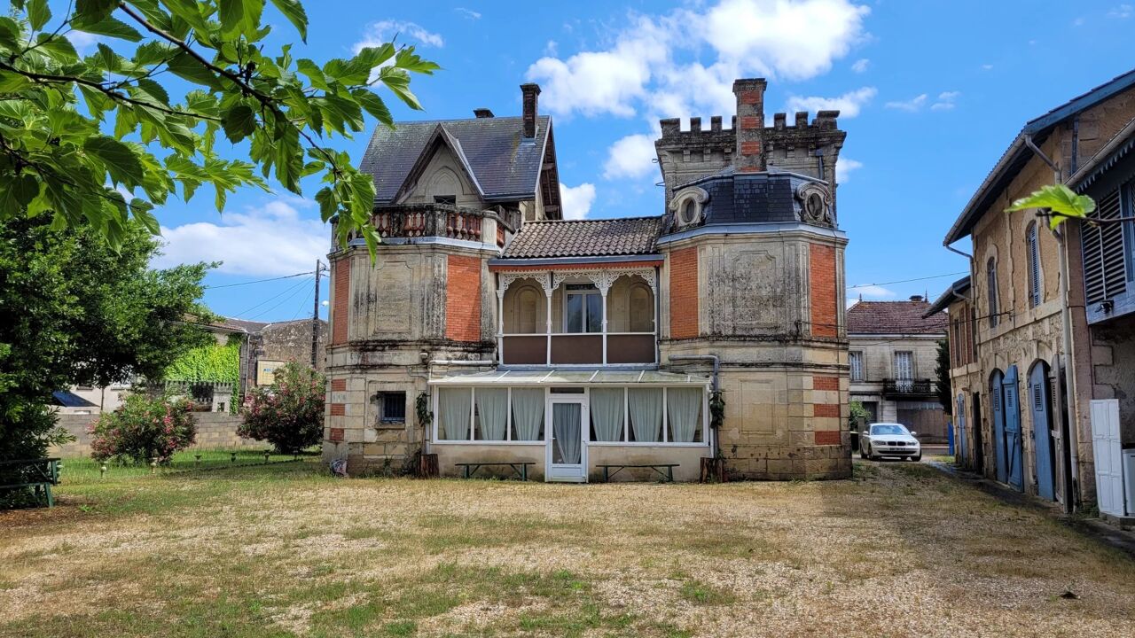 maison 18 pièces 470 m2 à vendre à Saint-Christoly-de-Blaye (33920)